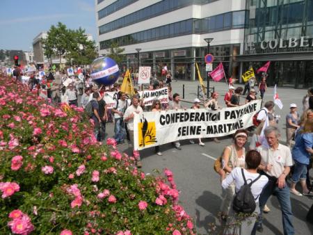 Manif anti-G8 au Havre, 21 mai 2011 - Confédération paysanne